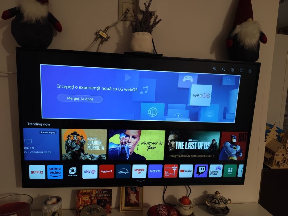 Televizor LG  îl vand că vreau sa mi iau unul mai mare.