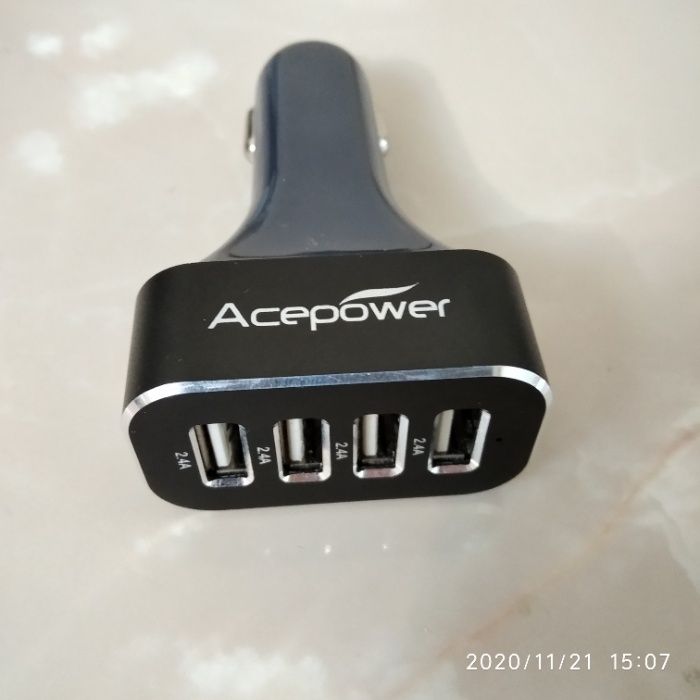 Incarcator rapid la masina pt telefoane USB 2,4 A 4 porturi ACEpower