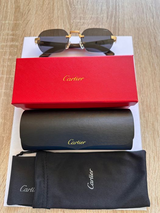 Слънчеви очила Cartier CT0362S 001  Black Horn/Gold
