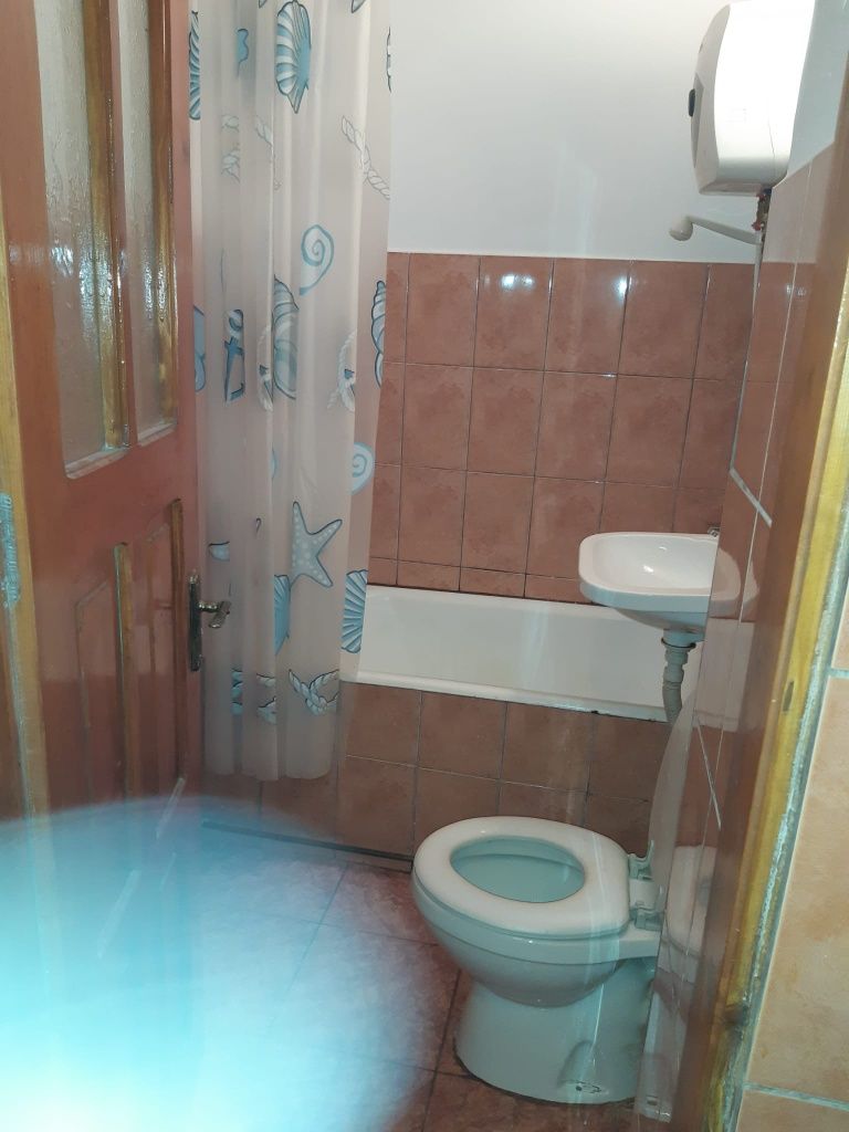 Vând garsonieră confort 1
