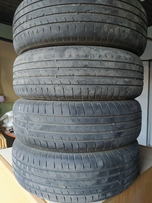 Продам шины летние.