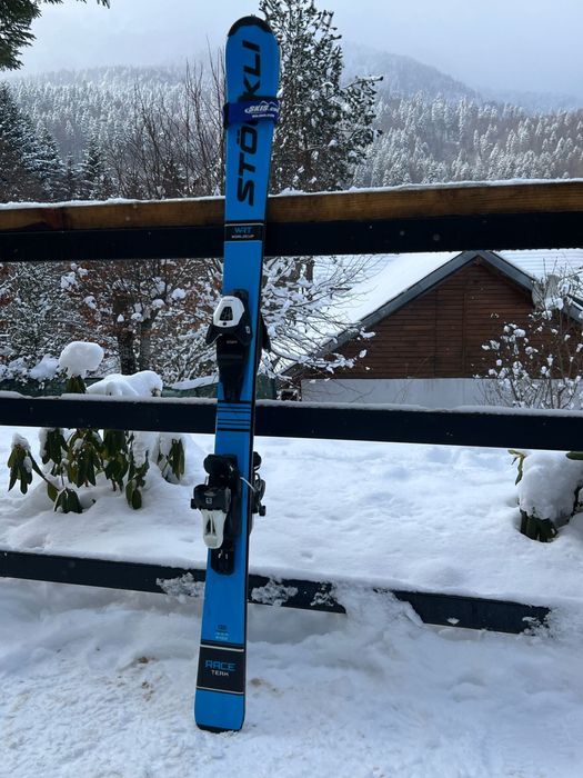 Schiuri elvetiene STOKLI RACE TEAM 130 cm cu legaturi SALOMON