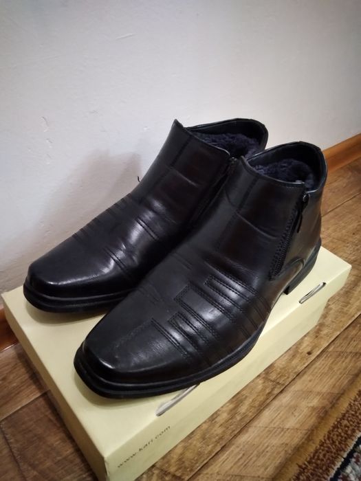 Зимние ботинки надевал 1 раз за 7000 тенге