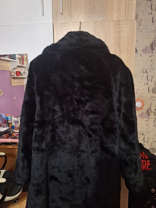 Дамско пухено палто