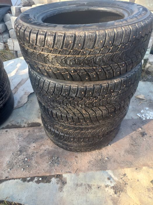 Продам зимние шины