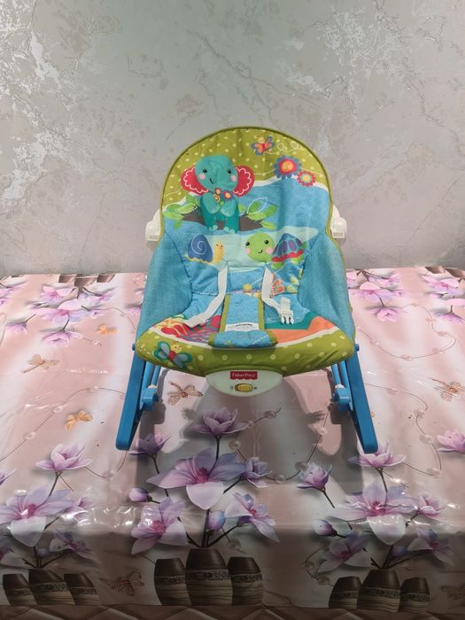 Шезлонг качалка детская