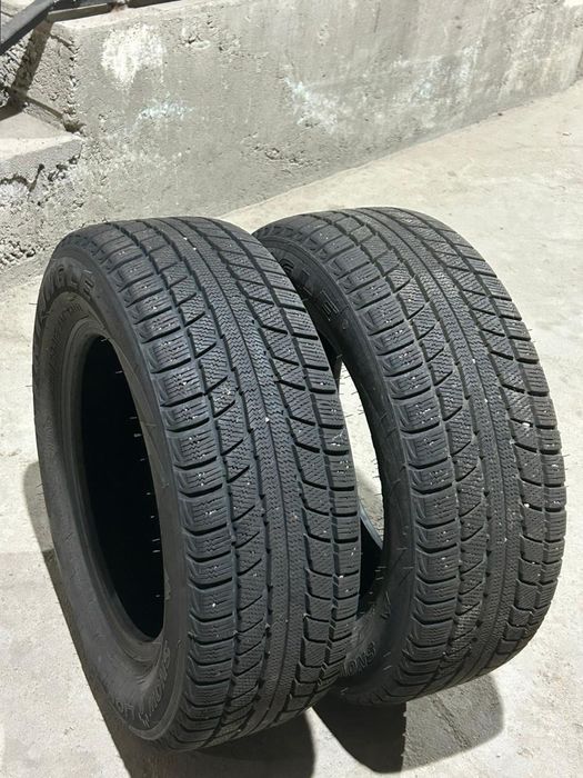 Продам зимние шины 2 штуки
