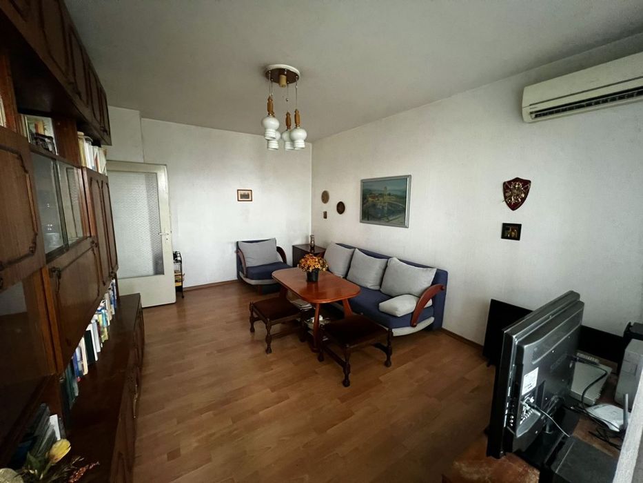 Продава се Двустаен апартамент в София, Обеля 2 - 52 кв.м за 2595 €/кв.м - Снимка #1