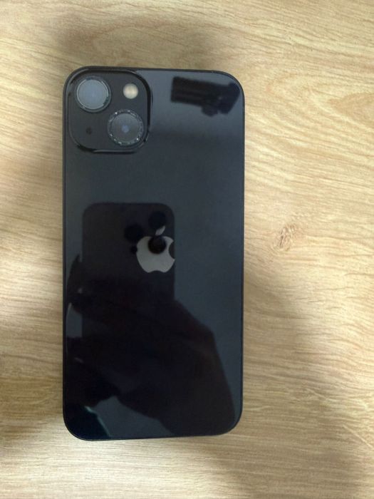 Vand iphon 13 128gb