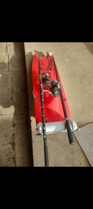 Лодка за захранка