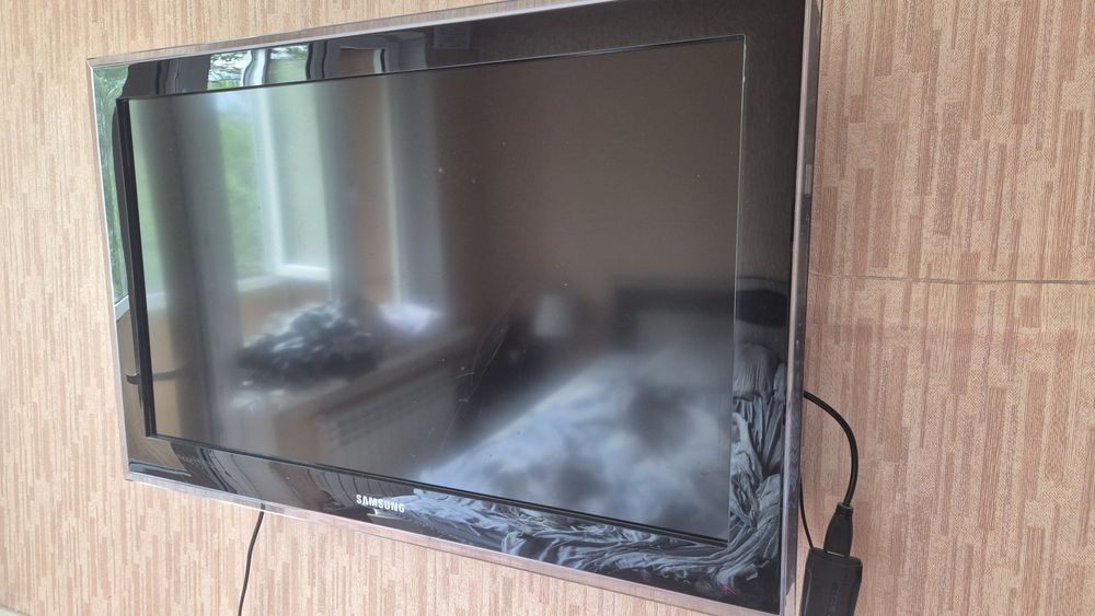 Телевизор Samsung 32