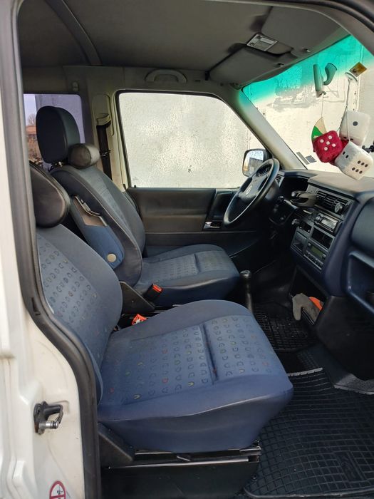 Vw T4 Caravelle 2001г