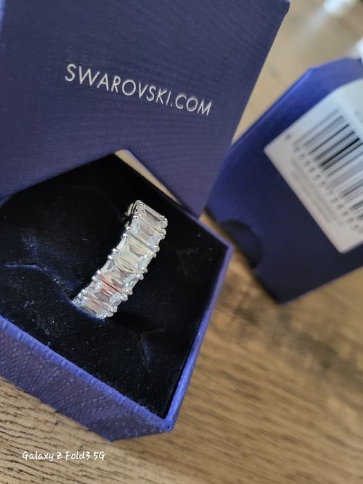 Swarovski пръстен