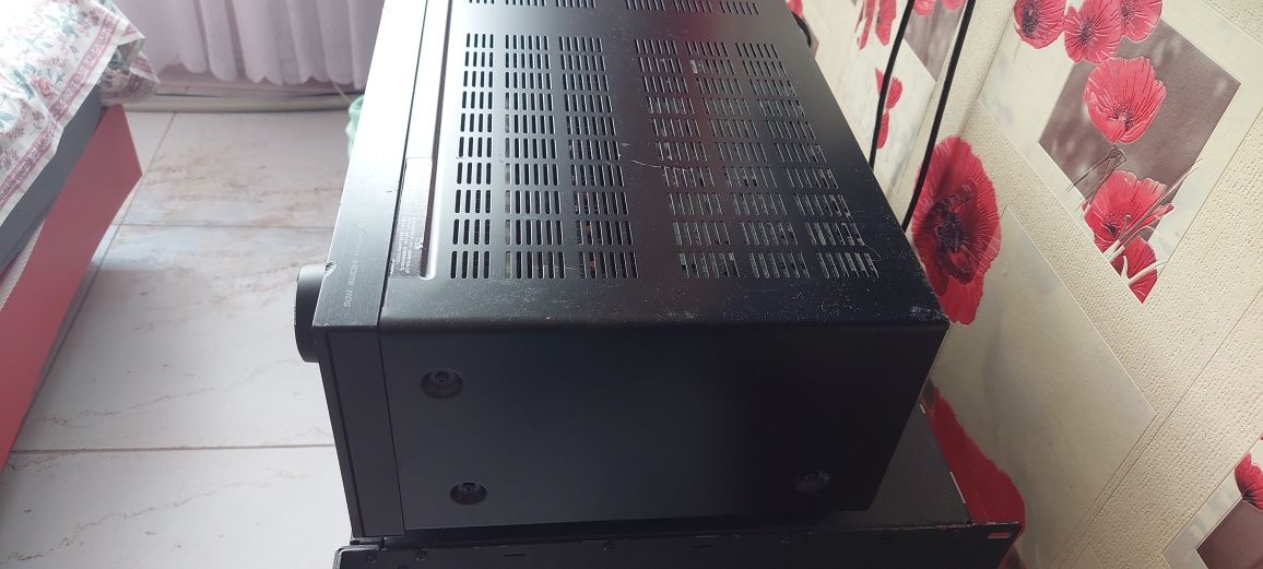 Усилвател Onkyo tx-nr515