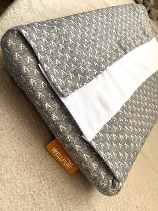 Възглавница с мемори пяна за деца 26x40x6/5