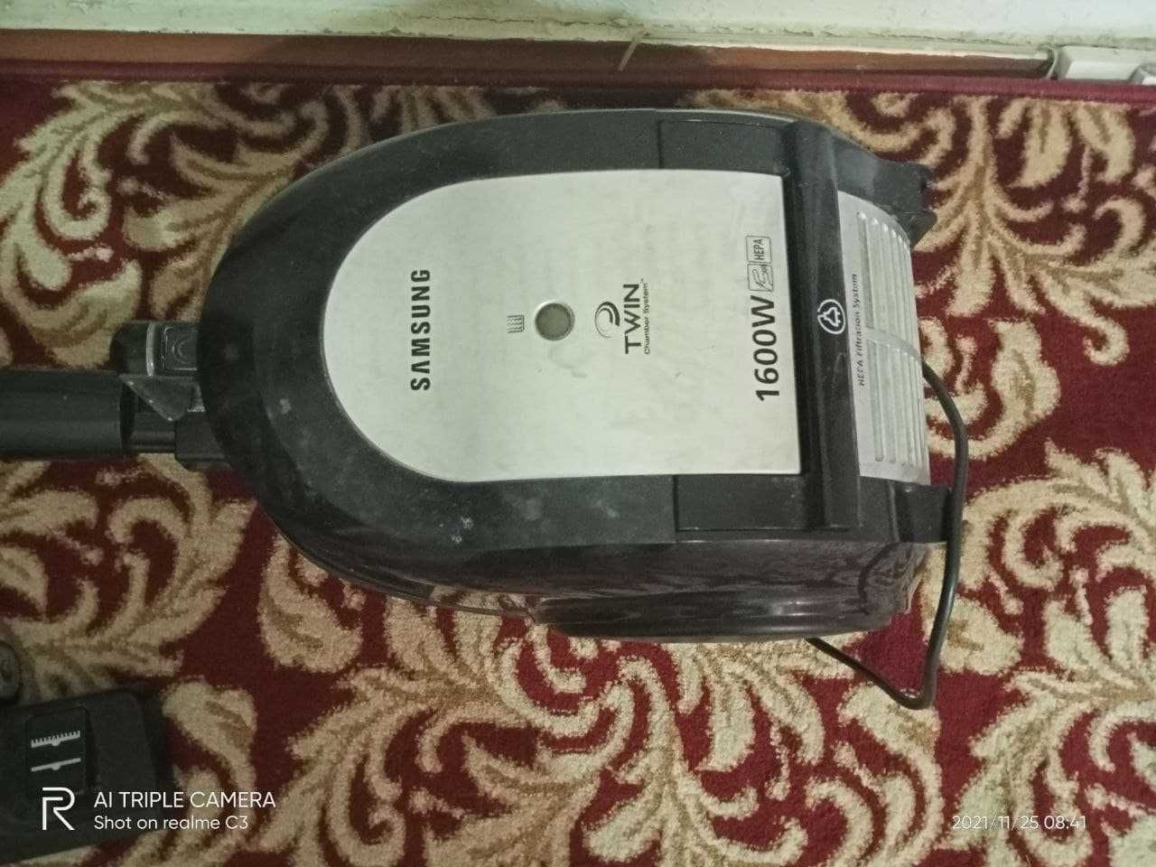 Пылесос Samsung 1600W