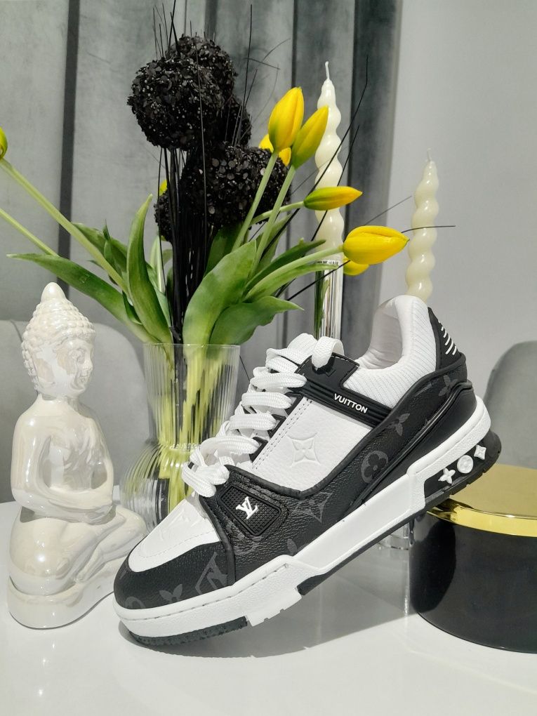 Luis vuitton trainers!calitate premium