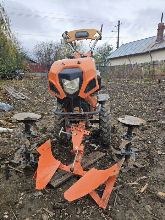 Motocultor Ruris 10CP pornire la cheie