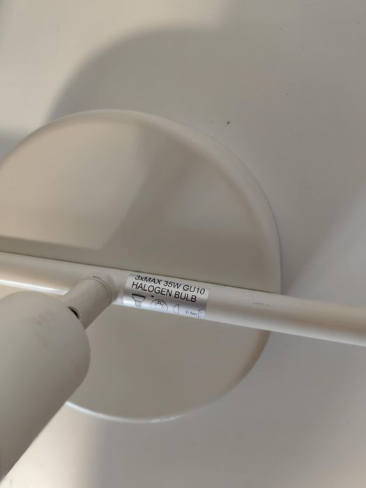 Лампи, плафони, лунички, спотове за таван