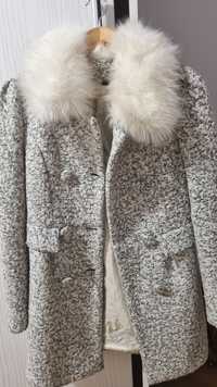 Palton de iarna cu guler de blană