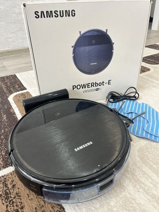 Продам робот-пылесос