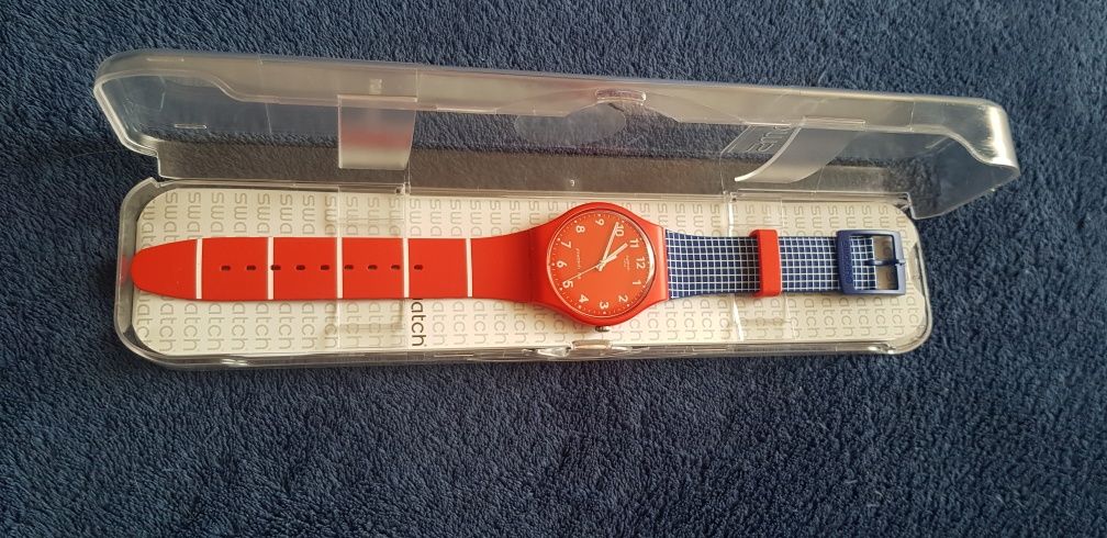 Чисто нов часовник Swatch