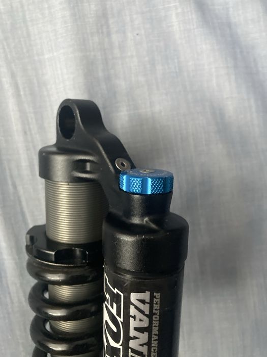 shock fox van rc