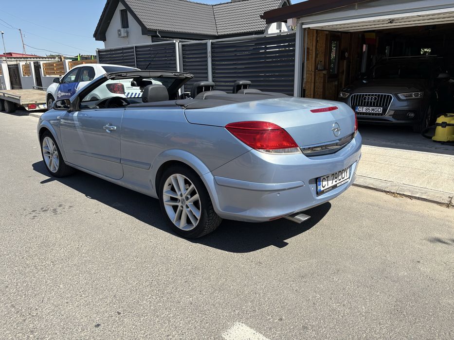 Opel astra H Twin top