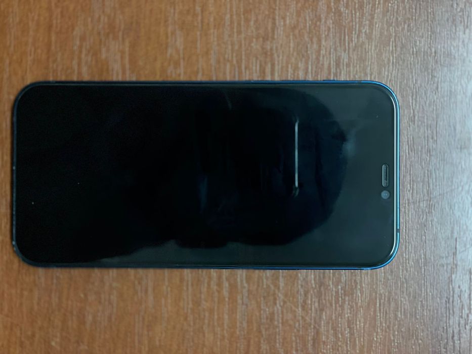 Iphone 12 в идеальном состояние