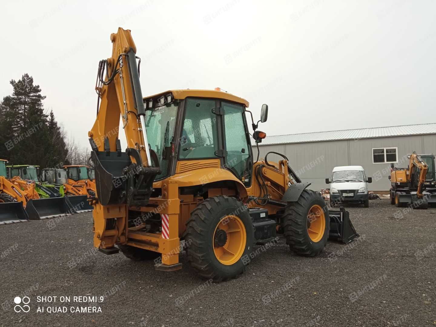 Pogruzchik ekskovator RMX SE460 yangi