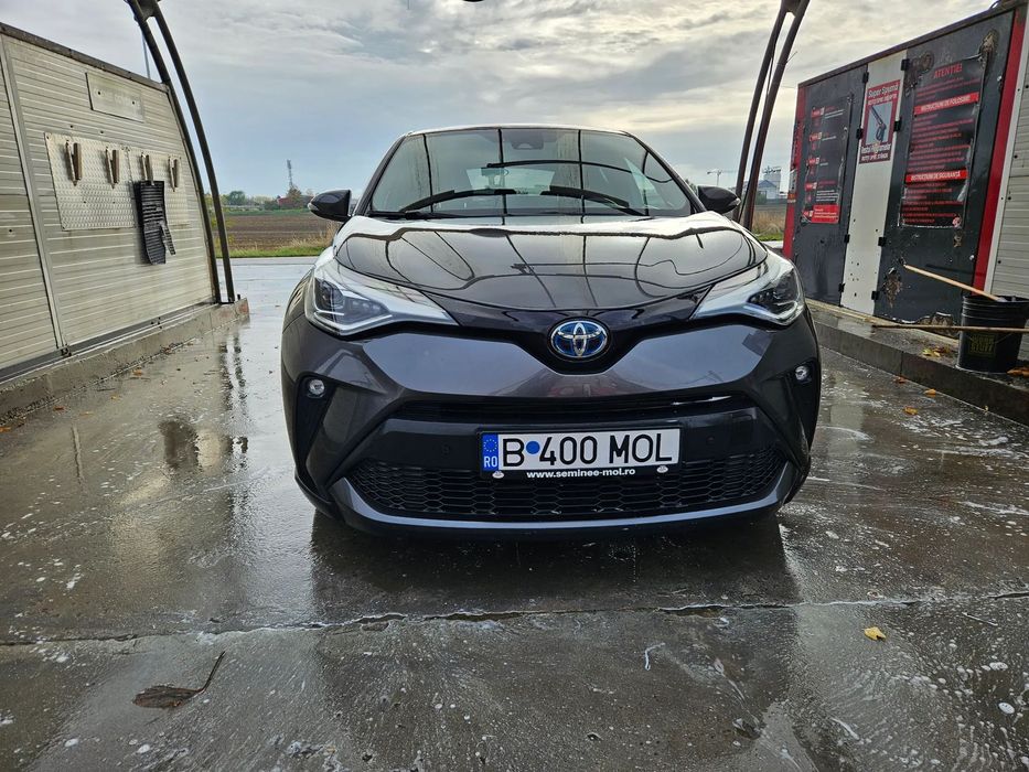 Toyota C-HR Stare exceptionala.Pretul are TVA inclus si deductibil