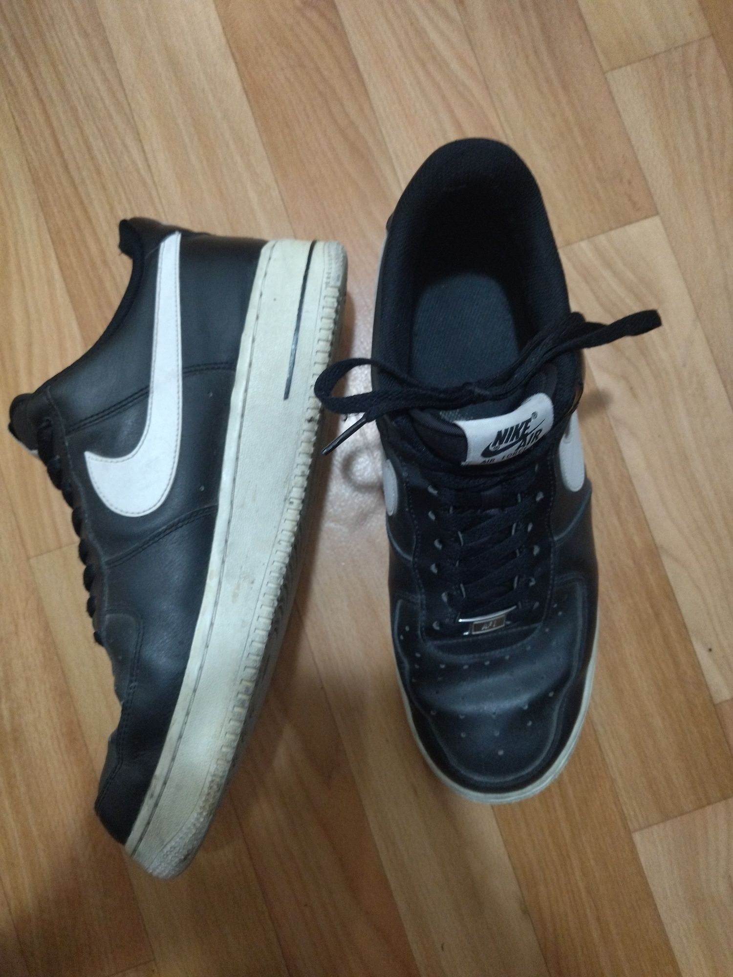 Nike Air Force 1