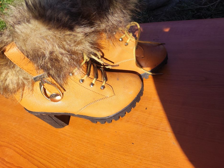 Обувки На ШОК цена 10лв