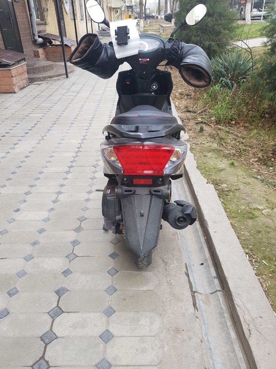 Benzo skuter holati yangi