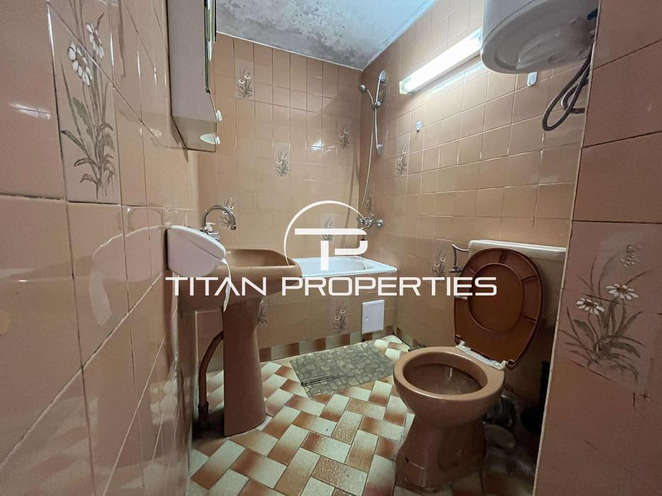 Дава се под наем Двустаен апартамент в Варна, Левски - 58 кв.м за 425 € - Снимка #8