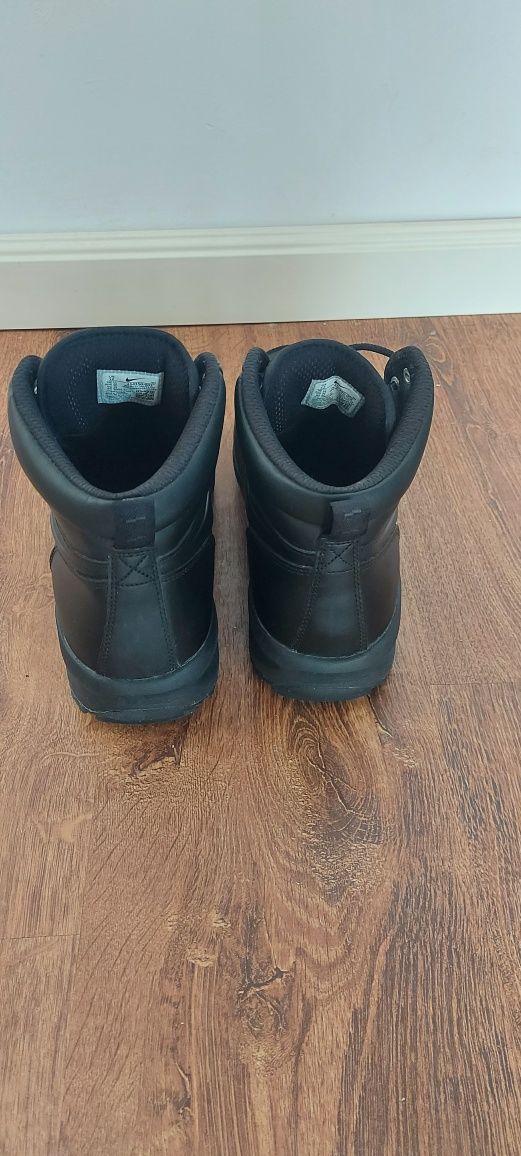 Нови зимни мъжки обувки Nike Manoa Leather