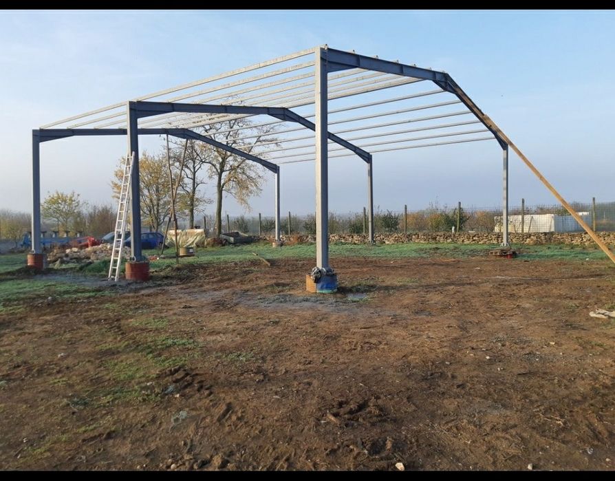 Vand hala metalica 
10×30×4