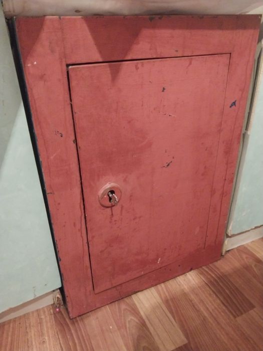 Продам сейф чистый металл. Тяжёлый