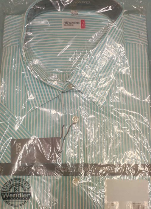 Риза с къс ръкав