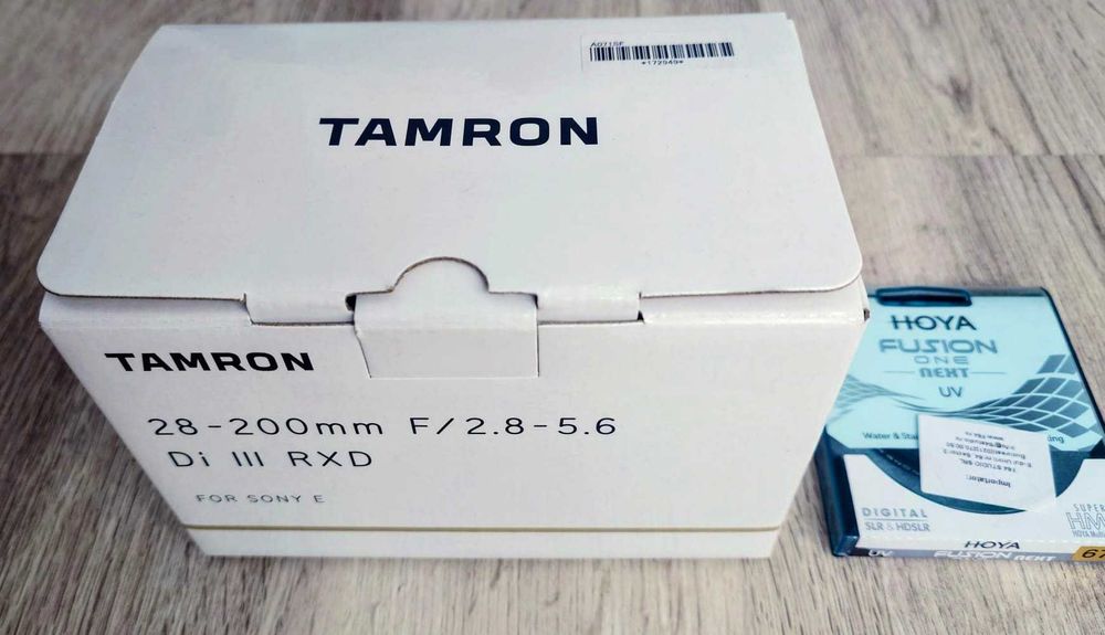 Obiectiv Tamron 28-200 F2.8-5.6 Di III RXD Montura SonyE + Filtru Hoya