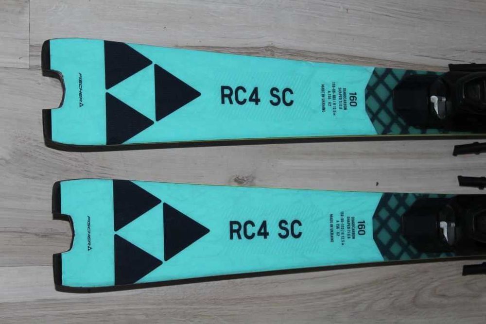 FISCHER RC4 World Cup SC 160cm, 155cm, 150cm  2025