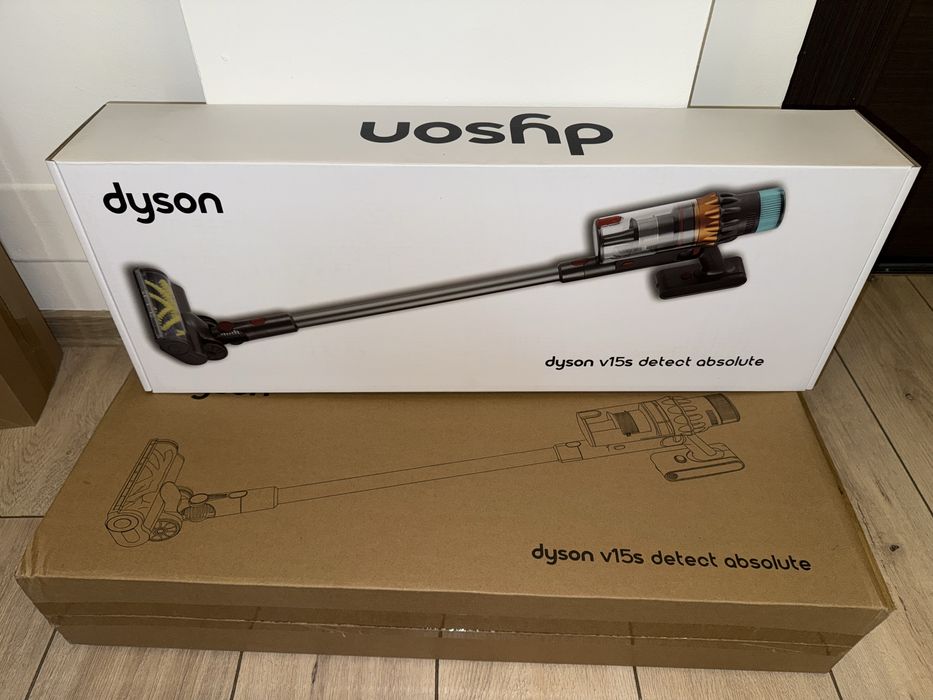 Aspirator dyson.