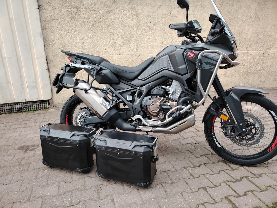 Vând Africa Twin Dct 2024 sau schimb cu Nt 1100