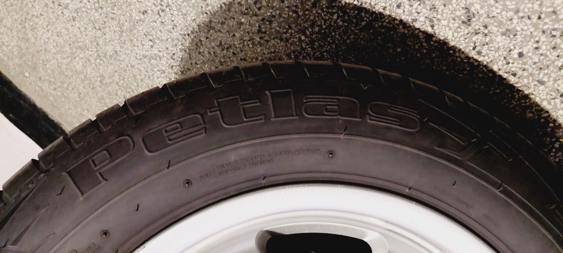 Джанти 16 Mercedes + летни гуми дот 2024 215/60/16