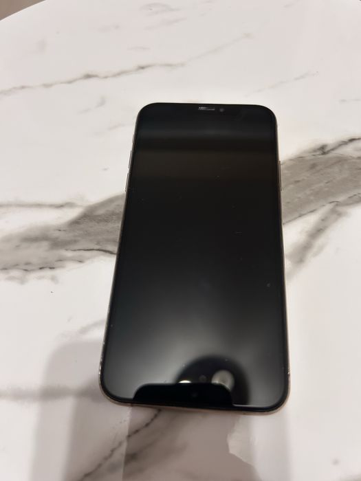 Продавам IPhone XS 64gb