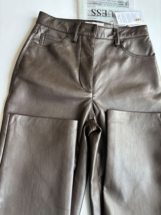 Дамски кожени панталони  Guess