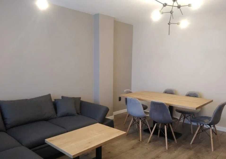 Дава се под наем Двустаен апартамент в Пловдив, Тракия - 65 кв.м за 295.8 € - Снимка #1