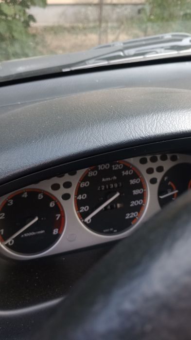 Vând Honda crv anul 2000