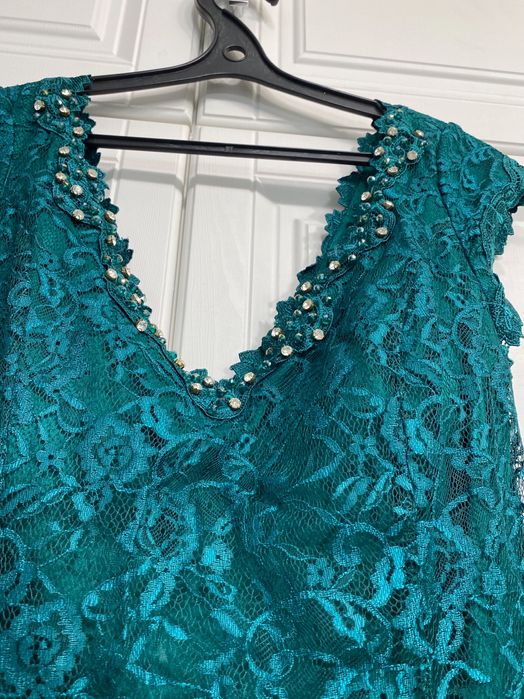 Платья женские для мероприятия