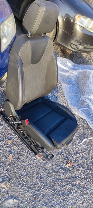 Шофьорска седалка за Opel Insignia B 2017-2024